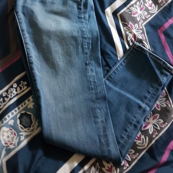 SOLD ** American Eagle jeggings - Picture 2 of 5